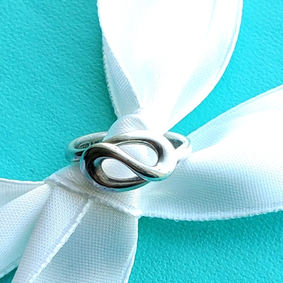 Peretti's open wave ring